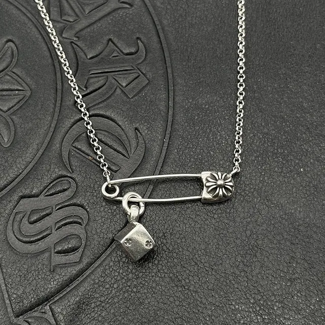 Chrome Hearts डैगर सेफ्टी पिन नेकलस चांदी पेंडेंट क्लास्प नेकलस 2