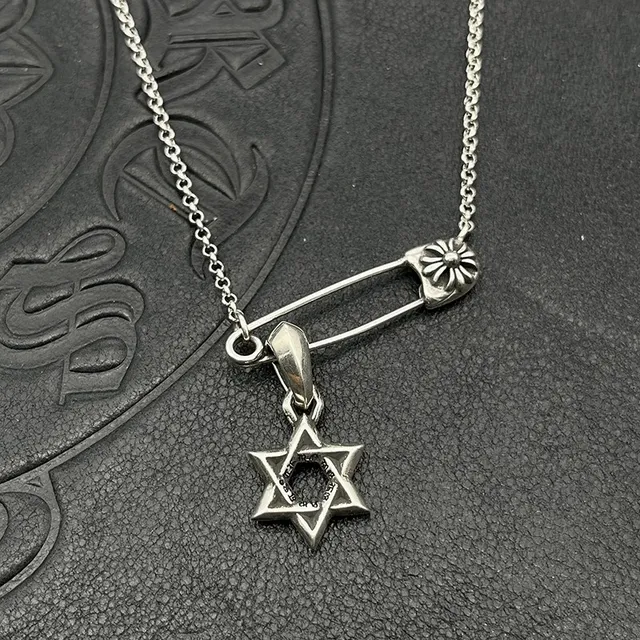 Chrome Hearts डैगर सेफ्टी पिन नेकलस चांदी पेंडेंट क्लास्प नेकलस 9