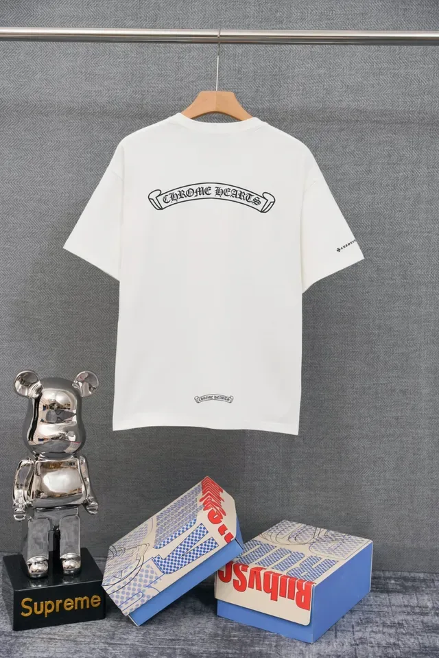 Chrome Hearts कढ़ाईदार स्क्रिप्ट लोगो सफेद टी-शर्ट 4