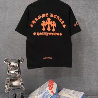 Chrome Hearts Hollywood Cross ग्राफिक काली टी-शर्ट