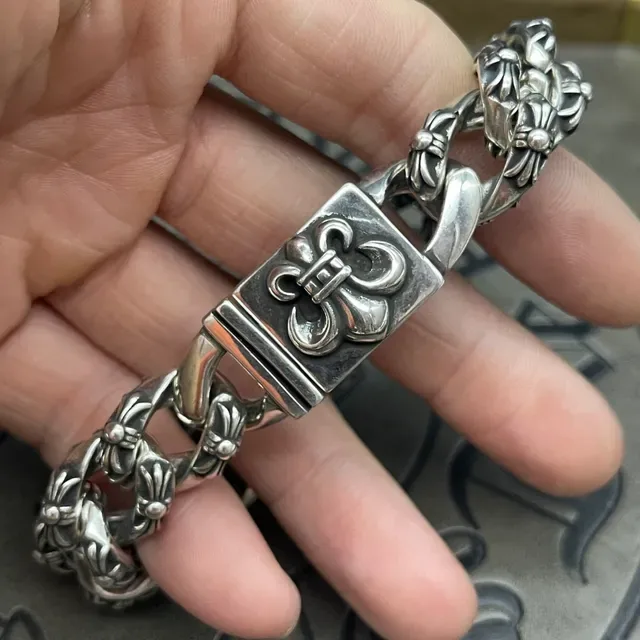 Chrome Hearts Lock Bracelet Oxidized Silver Fleur-de-Lis Star Motif Bracelets 2