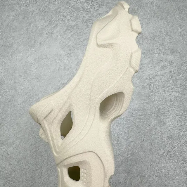 Crocs Beige Molded Foam Ventilated Cutouts Clog 4
