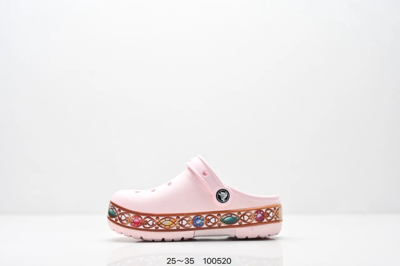 Crocs Classic Clog وردي Disney Frozen زخرفة الحافة Clog 5