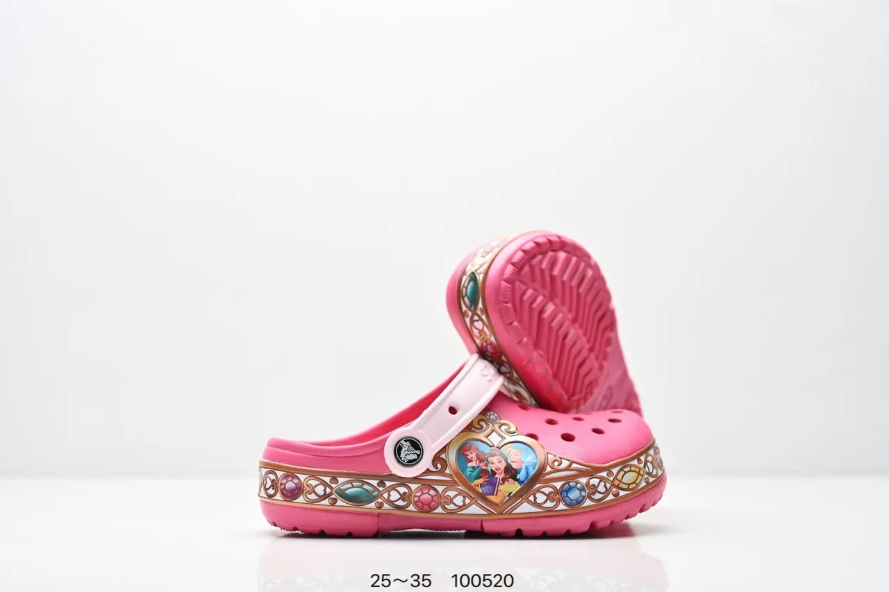 Crocs Classic Clog وردي Disney Frozen زخرفة الحافة Clog 9