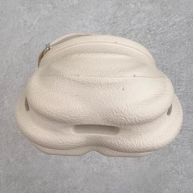 Crocs Echo Clog zueco beige de espuma 3