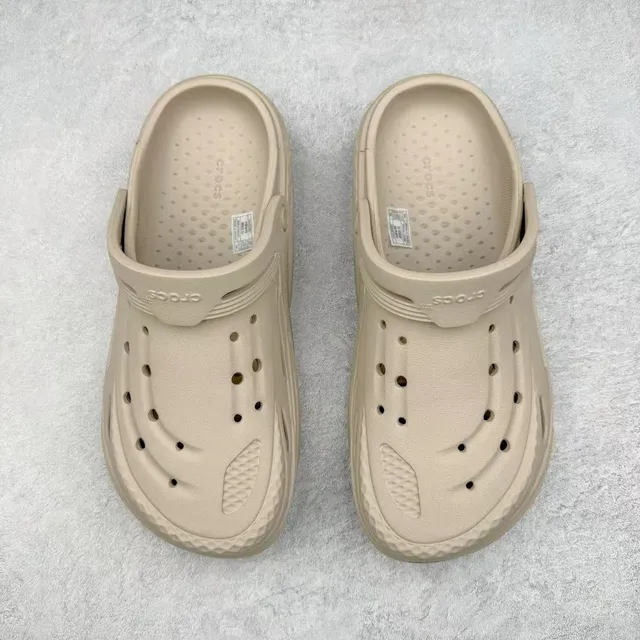 Crocs Echo Clog Beige Zueco de Espuma Moldeada 2