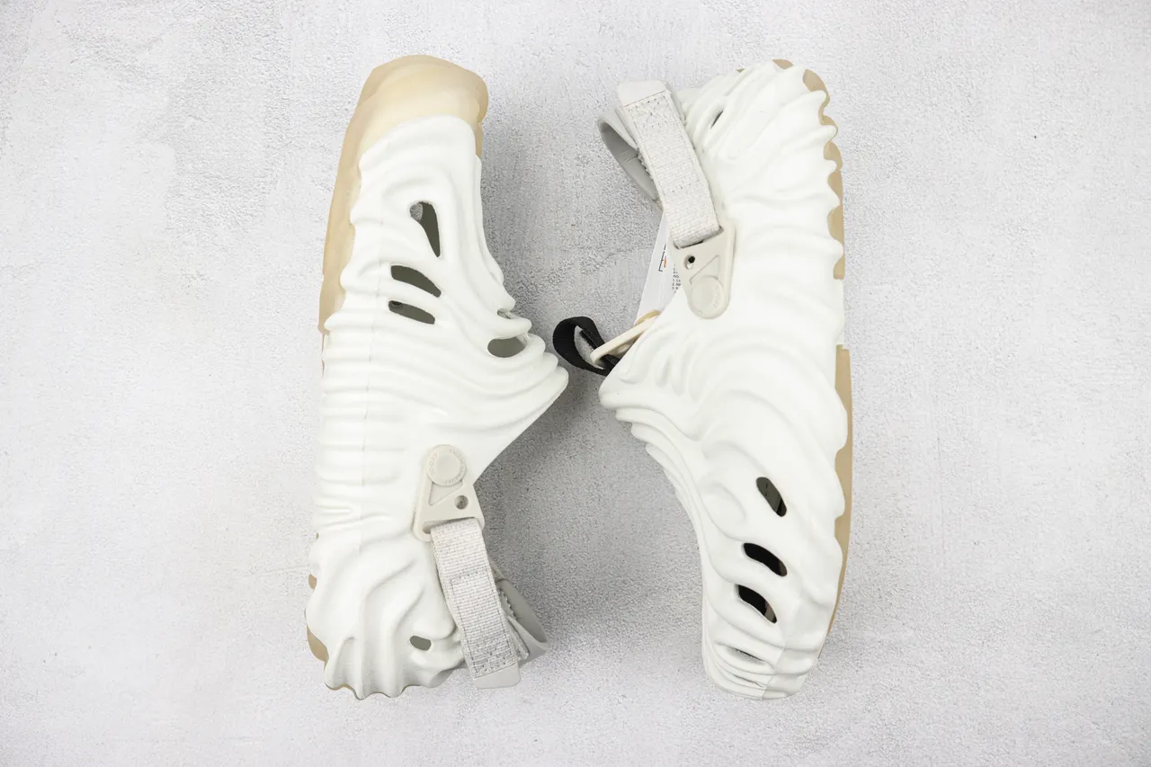 Crocs x Salehe Bembury Pollex Clog Off-White Sculpted Foam zueco 2