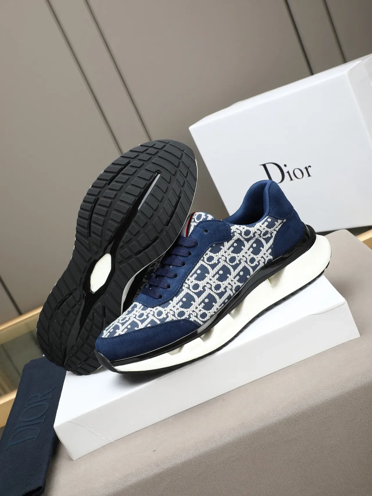 Dior B23 Navy Blue and White Monogram Lifestyle Sneakers 5