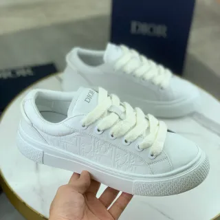 Dior B23 Chaussures Lifestyle Blanches au Monogramme Embossé