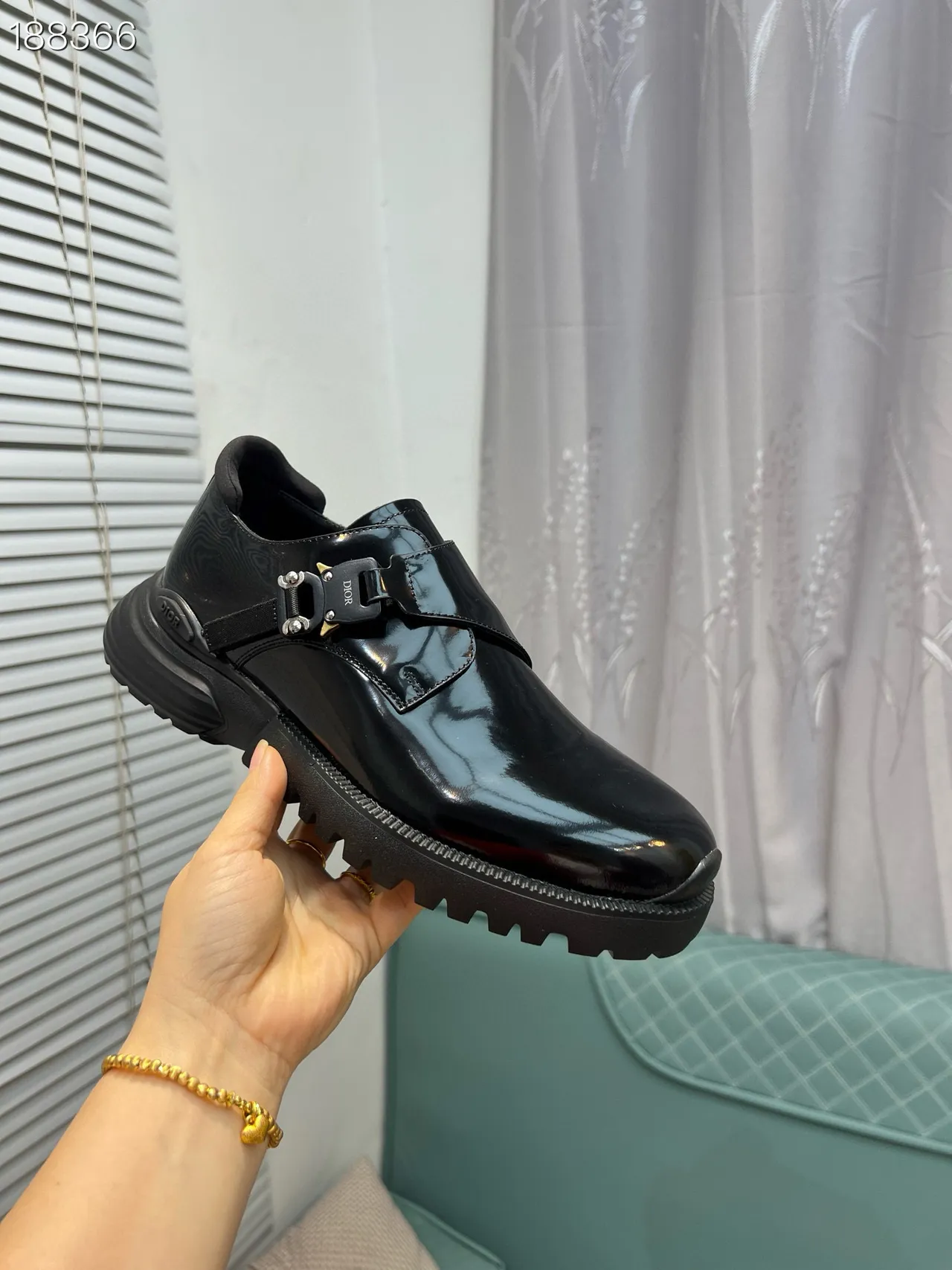 Dior B27 Cuero de patente correa con hebilla mocasines 6