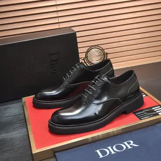 Dior काला कैप टू ऑक्सफोर्ड जूते