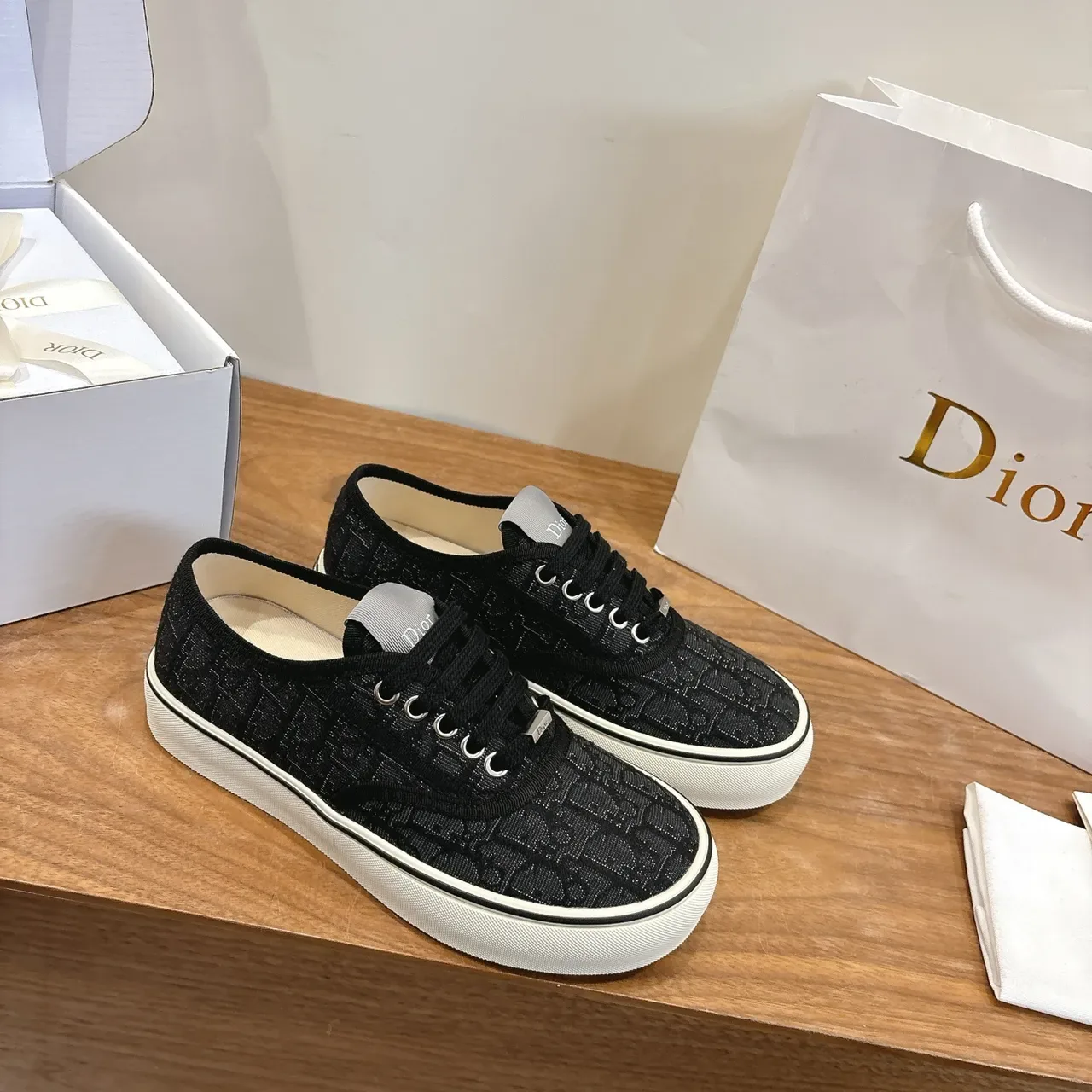 迪奥 黑白 Monogram 纺织鞋面 低帮 系带 生活休闲鞋 4