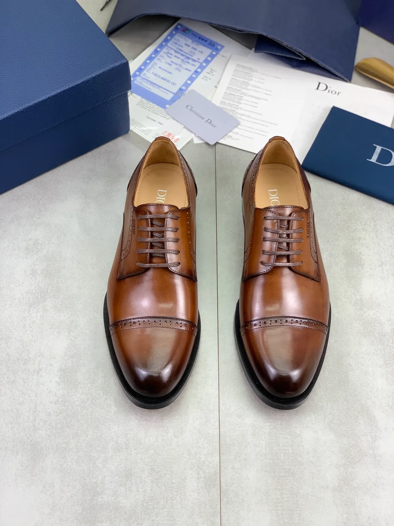 Dior বাদামী কালো ক্যাপ-টো ফুল ব্রোগ অক্সফোর্ড জুতো 5