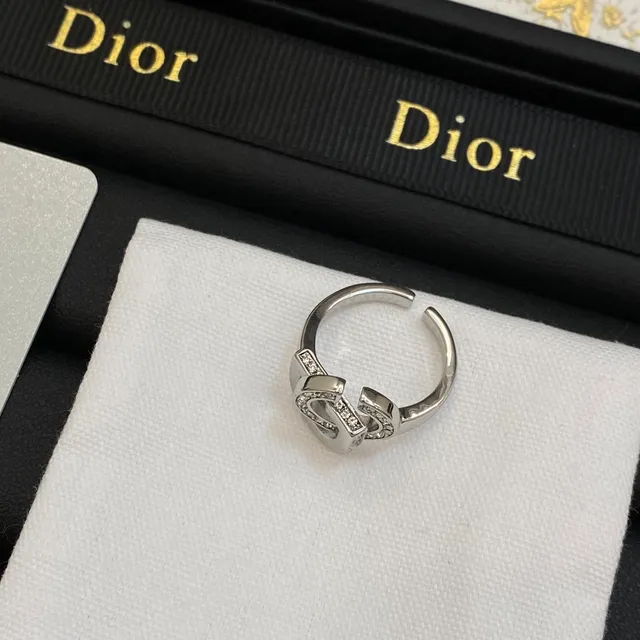 Dior CD Silver White Interlocking Motif Pavé Crystal Detailing Necklace 5