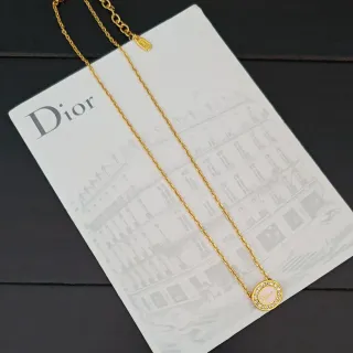 Dior قلادة دائرية من الكريستال بلون ذهبي