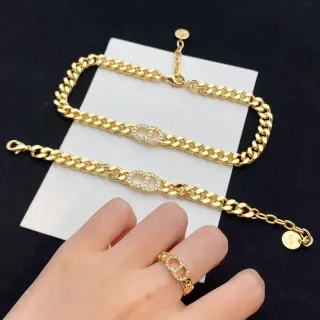 迪奥金银曲链镶嵌水晶CD标志手链