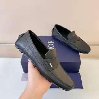 Dior حذاء لوفر أسود جلد مقشر حزام حذاء لوفر