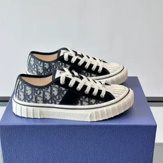 Dior Navy Black Monogrammed Canvas Suede Panel Lifestyle Sneakers — Dior Lifestyle Sneakers photo from the Yupoo catalog