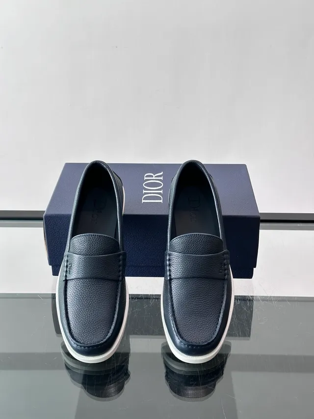 Dior marine blanc cuir grainé bride tressée détail Loafer 4