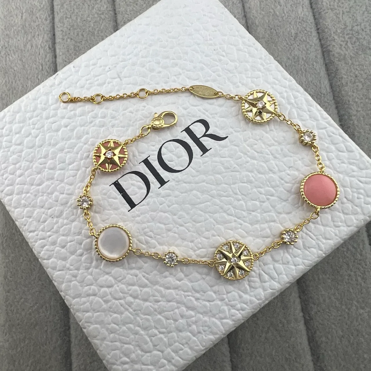 Pulseira Dior Rose des Vents Corrente Motivos Ouro Rosa Bússola Estrela 4
