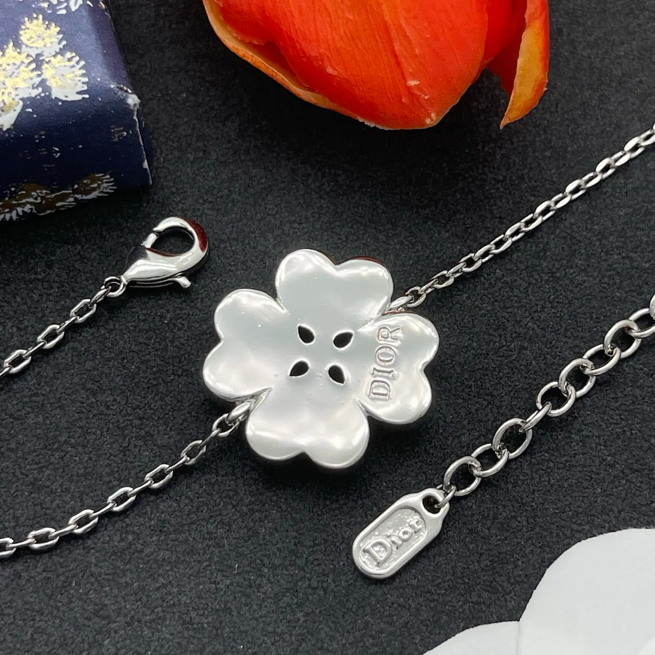 Dior Silver White Chain Link Enamel Flower Bracelet 3