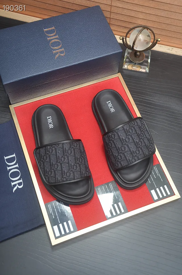 Dior स्लाइड मोनोग्राम काला प्लेटफॉर्म स्लिपर्स 8