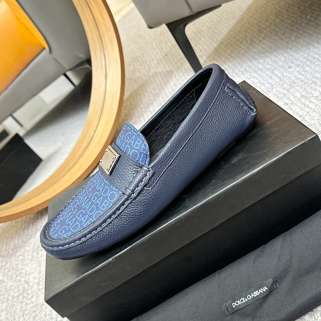 Dolce & Gabbana Portofino Mocasín Azul Marino Monogram-Print Vamp Placa de Metal Acento 6