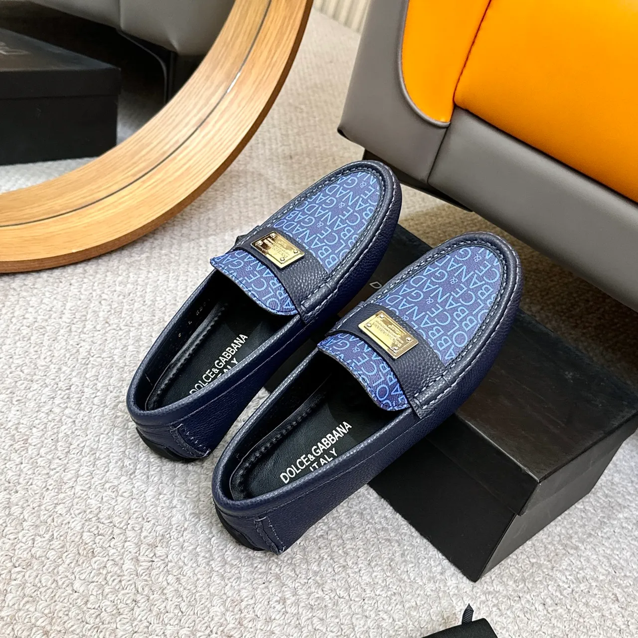 Dolce & Gabbana Portofino Mocasín Azul Marino Monogram-Print Vamp Placa de Metal Acento 8