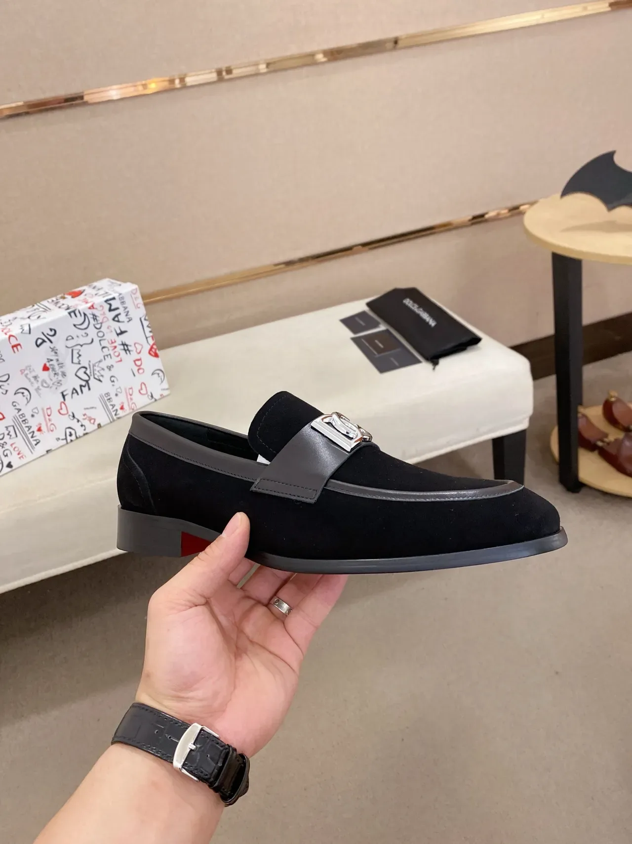 Dolce & Gabbana কালো ও লাল সোয়েড আপার লোফার 4