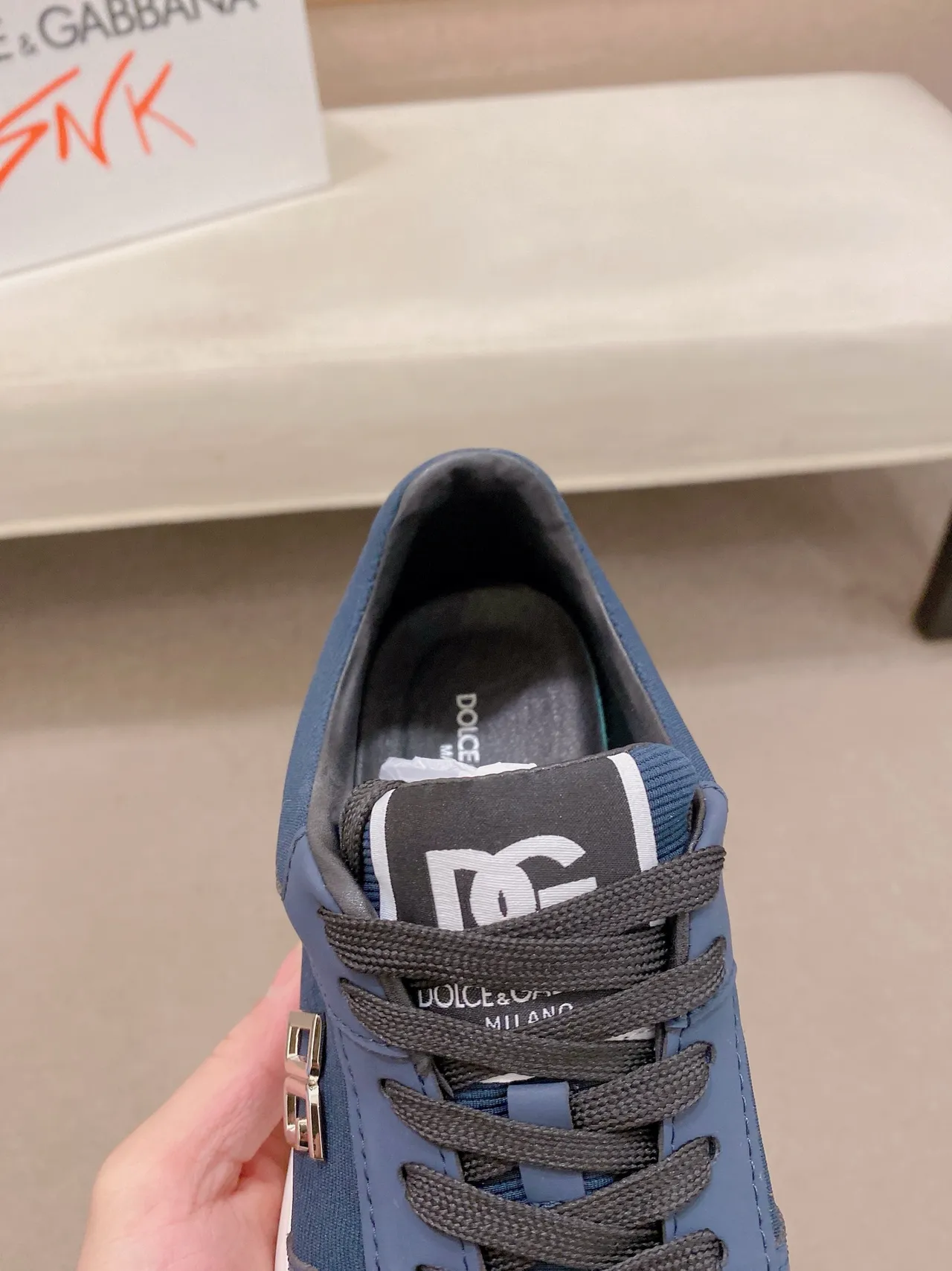 Dolce & Gabbana Tênis Lifestyle Navy White Blue com parte superior de sintético-mesh placa metálica com logo DG 4