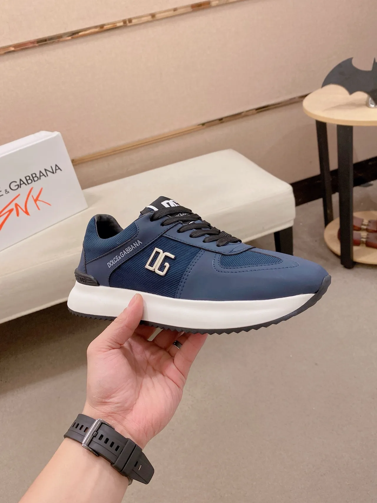 Dolce & Gabbana Tênis Lifestyle Navy White Blue com parte superior de sintético-mesh placa metálica com logo DG 5