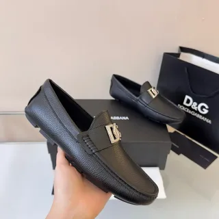 Dolce & Gabbana Portofino मकासिन جلد أسود مقرمش مع بكل DG