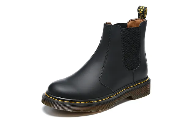 Dr. Martens Bottine Chelsea Noir Jaune Cuir Lisse Goussets Élastiques Côtier Bottes Chelsea 5