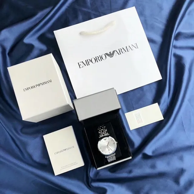Emporio Armani Classic Reloj de Cuarzo de Acero Inoxidable Plateado 8