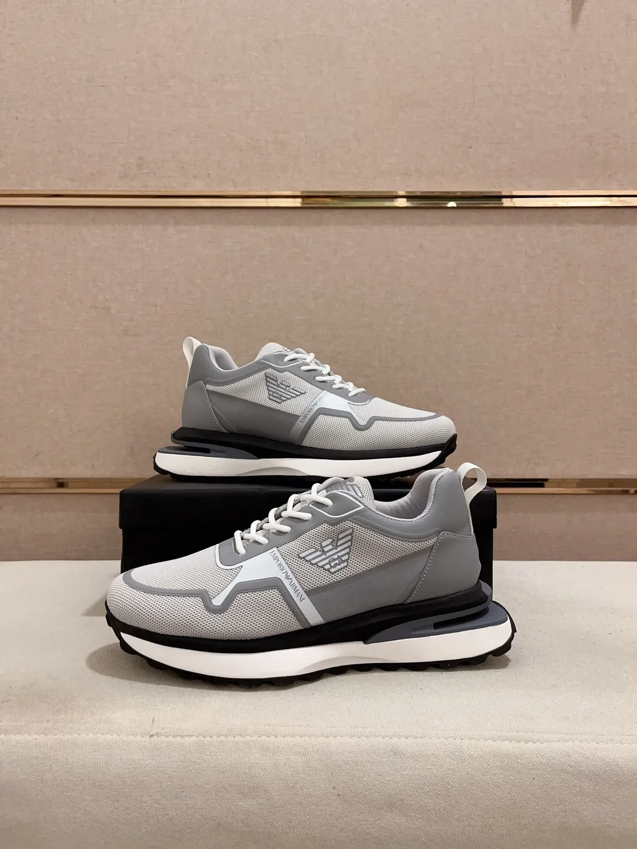 Emporio Armani Gris Maille et Recouvrement Synthétique Sneaker Lifestyle 7