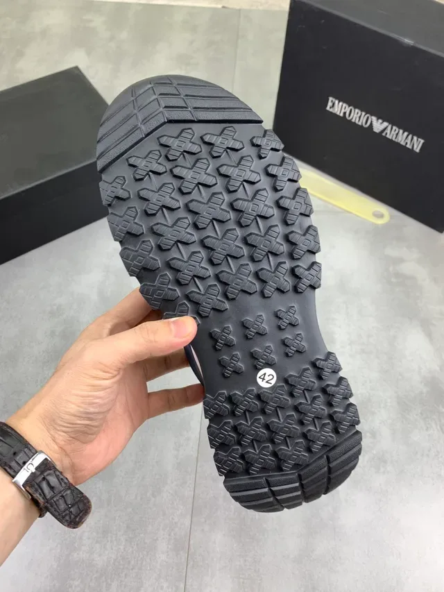 Emporio Armani Tênis Lifestyle Slip-On de Tricô Azul Marinho 3