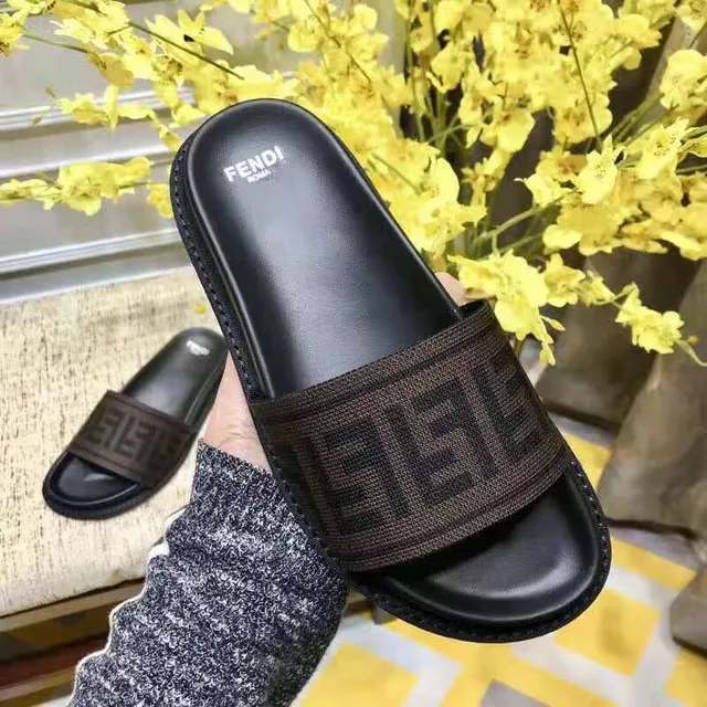 Fendi काला भूरा FF Monogram बुनाई पट्टी रबर सोल चप्पल 3
