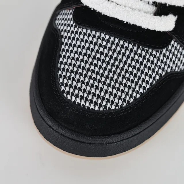 Fendi Negro y Blanco con Capas de Pata de Gallo y Ante Superior de Cuero FF Monogram Overlay Zapatillas Lifestyle 5