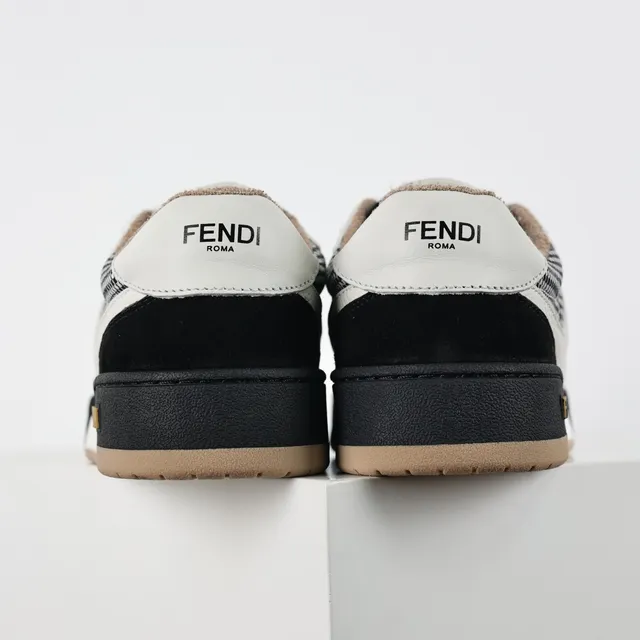 Fendi Negro y Blanco con Capas de Pata de Gallo y Ante Superior de Cuero FF Monogram Overlay Zapatillas Lifestyle 8