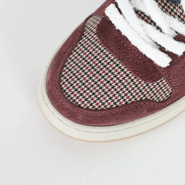 Fendi Bordeaux Marine Pied de Poule Et Daim Supérieur Panneau Logotype Interlocking FF Sneakers Lifestyle 5