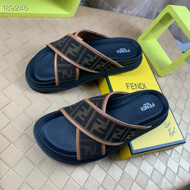 Fendi FF Slide নেভি বিজ মনোগ্রাম জ্যাকার্ড স্ট্র্যাপস ক্রসড স্ট্র্যাপ ডিজাইন স্লিপার্স 5