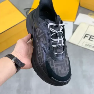 Fendi Run Away سوداء FF Monogram كانكي سنيكرز