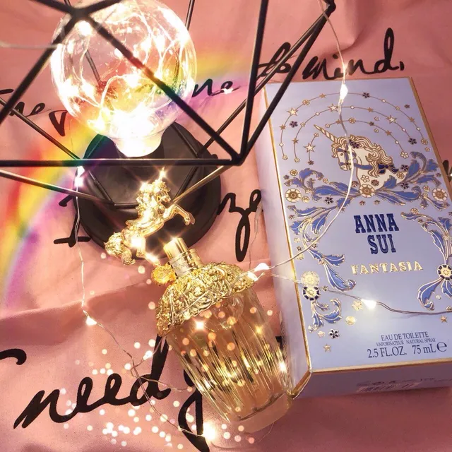 Anna Sui فانتازيا ذهب وردي وحش قرن واحد مزخرف عطر 2