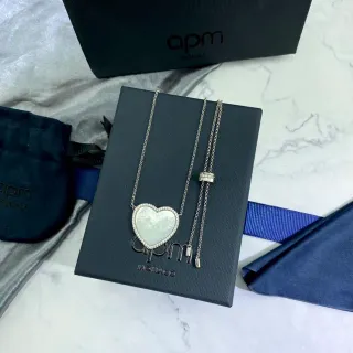 apm Monaco हार्ट सिल्भर ह्वाइट पेंडेन्ट मादर ऑफ पर्ल सेंटर नेकलेस