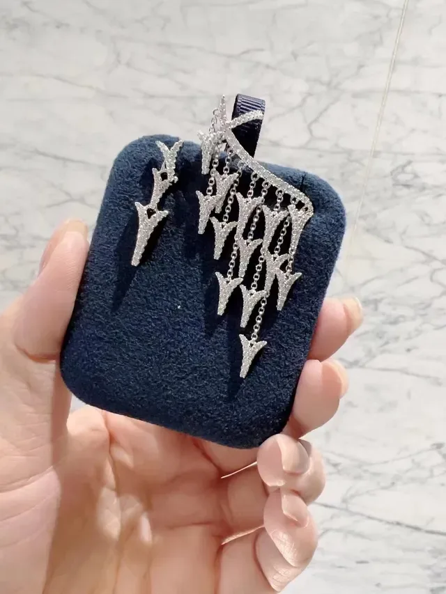 Arrowhead Pavé Fringe Dangle Earrings 7
