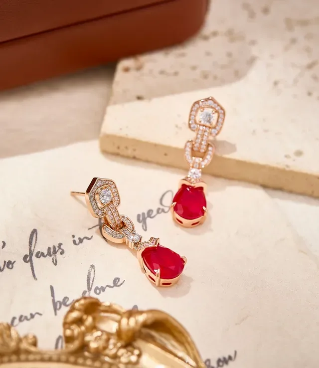 Articulated Chain-Link Teardrop Red Gemstone Earrings 2