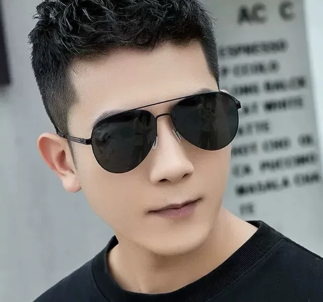 Aviator-Style Thin Metal Frame Dark Lens Sunglasses 9