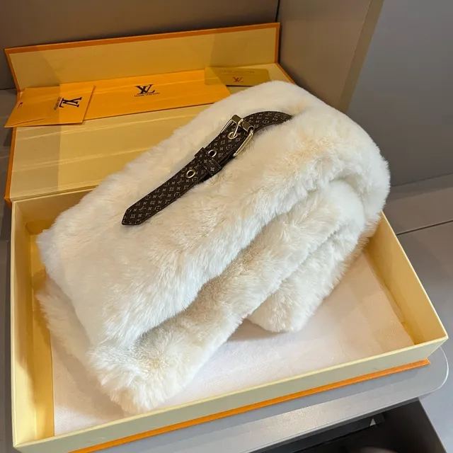 Beige Brown Plush Faux-Fur Belt-Accented Scarve 3