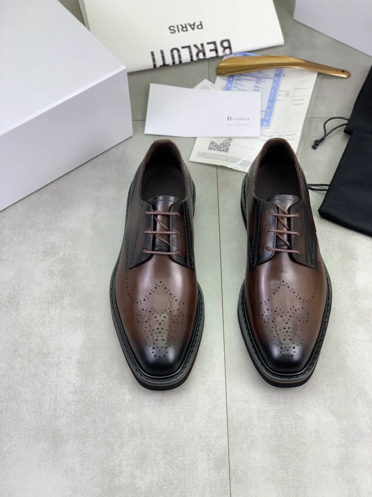 BERLUTI Two-Tone Brown Full Brogue Cap-Toe Leather Brogues 5