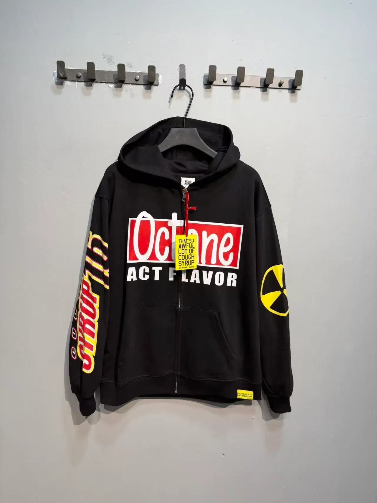 Black Graphic-Print Full-Zip Oversized Hoodie 5